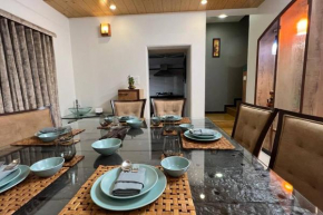 Super Luxury Villa - Near to Karnavati Club